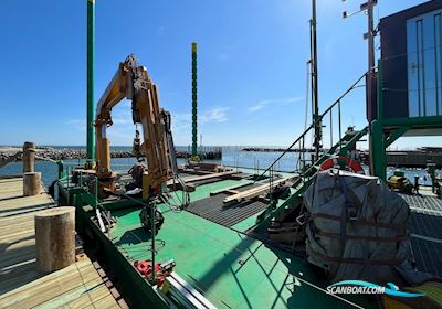 Jack-up og Slæbebåd Arbeitsboot 2021, Dänemark