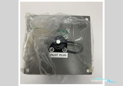 Furuno AIS Pilot Plug Interface FA-100 R150 - OP24-3 Bådtilbehør 2025, Holland