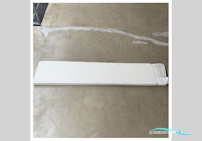 Quicksilver 855 Port Side Dinette Backrest Seat Cushion White - 2202547 Bådtilbehør 2025, Holland