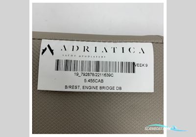 Quicksilver Active 455 Cabin Pilot Seat Backrest Cushion Brown - 2211639C Bådtilbehør 2025, Holland