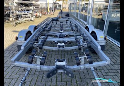 Riba Bvt5200BL Luchtgeremd Boottrailer Tandemasser Rollen Bvt5200BL Luchtgeremd Bådtilbehør 2024, Holland