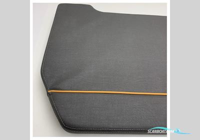 Uttern D77 Forward Seat Cockpit Bench Cushion Antracite - 2339157 Bådtilbehør 2025, Holland