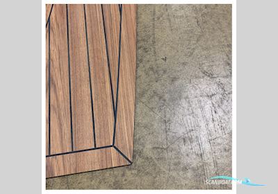 Uttern S62 Port Side Mid Laminated Teak Floor Kit 4 mm - 2083963 Bådtilbehør 2025, Holland