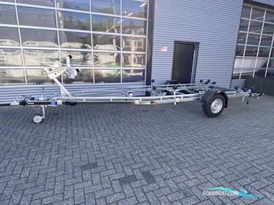 Brenderup SR 1800 Bådtrailer 2024, Holland
