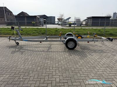 Pega V1350/600 Bådtrailer 2019, Holland