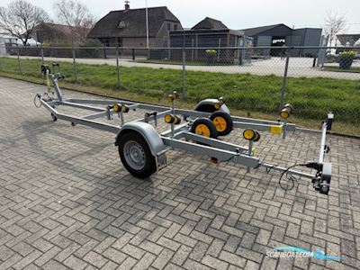 Pega V1350/600 Bådtrailer 2019, Holland