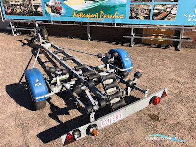 Stallingstrailer Atlas 1-Asser Geremd Bådtrailer 2024, Holland