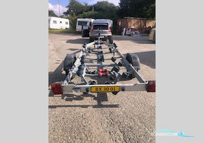 Variant Bådtrailer (1800 kg) Bådtrailer 2017, Danmark