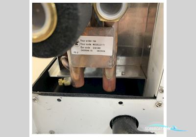 Frigomar 744 Marine Fan Coil Aircon Unit 230V 10.000 Btu Båtsutrustning 2025, Holland