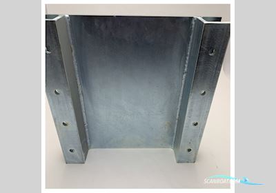 Furuno Base Plate Universal S-Band Radar Plate For Far-2835S - 27MA10300 Båtsutrustning 2025, Holland