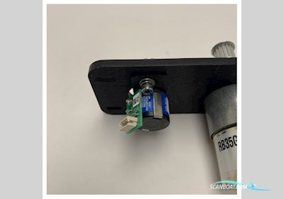 Intellian V3-4011 DC 24V Marine Pol Motor for Reliable Antenna Positioning Systems Båtsutrustning 2026, Holland