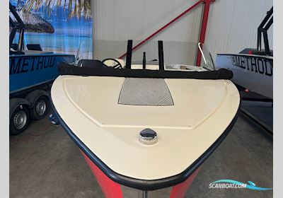 Method Wake Ski 6.2 Wakeboard- Waterski Boat With 440HP Red Båtsutrustning 0, Holland