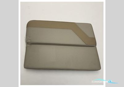 Quicksilver 455 Cabin Backrest Cushion For Starboard Side Aft Seat - 2211617PA-16 Båtsutrustning 2025, Holland