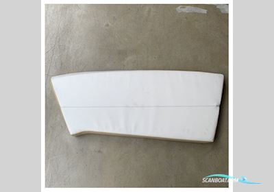 Quicksilver 540 Cruiser Right Stern Aft Cushion White Beige - 878DEL143N Båtsutrustning 2025, Holland