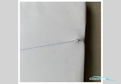 Quicksilver 540 Cruiser Right Stern Aft Cushion White Beige - 878DEL143N Båtsutrustning 2025, Holland