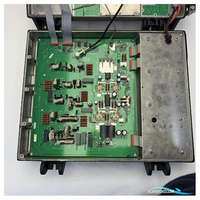 Sailor HT4610 Marine MF/HF Transceiver Unit 150W - 24V Båtsutrustning 2025, Holland