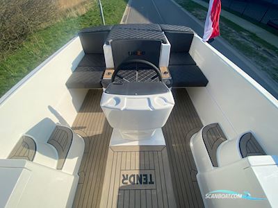 Tendr 23 Outboard 7 Meter Polyester Sloep Zwart Båtsutrustning 2025, Holland