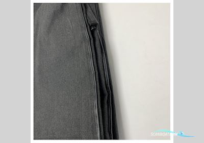 Uttern D77 Canvass Cockpit Mooring Cover Kit With Support Pole Black - VK_UT_D77SP1 Båtsutrustning 2025, Holland