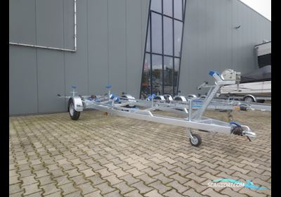 Vlemmix (direct leverbaar) Vlemmix (direct leverbaar) 1800 kg enkelas Båttrailer 2021, Holland