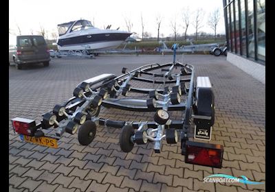 Freewheel Boattrailers Ultra Light Aluminium Boat trailer 2023, The Netherlands