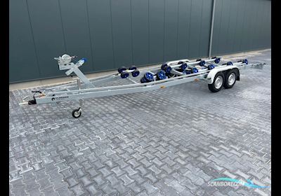Vlemmix Boottrailers K 3500 kg. Flex Roll Met Wegklapbare Led Verlichting Boat trailer 2023, The Netherlands