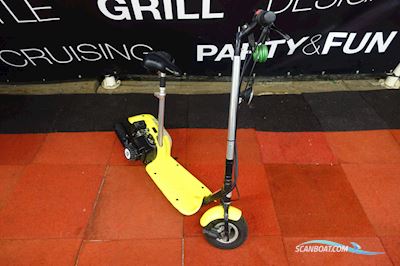 Blatino Step Gemotoriseerd Boatequipment 2024, The Netherlands