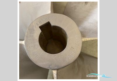 France-Helices France Helice 21 x 22 Inch D45 mm 4-Blade Propeller RH Boatequipment 2025, The Netherlands