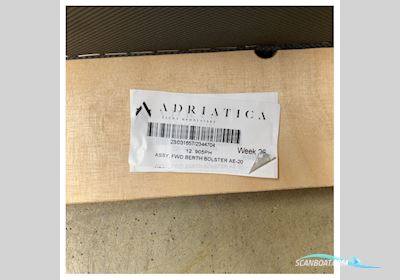 Quicksilver 905 Pilothouse Forward Berth Polster - 2344704 Boatequipment 2025, The Netherlands