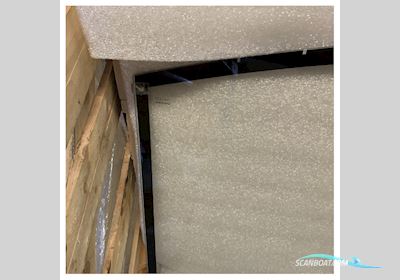 Quicksilver Activ 705 Weekend cabin front glass windshield new - 2076594 Boatequipment 2025, The Netherlands