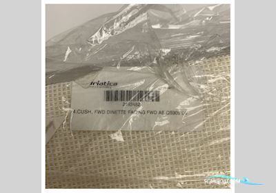 Quicksilver Activ 905 Weekend Forward Facing Dinette Seating Cushion - 2193482 Boatequipment 2025, The Netherlands