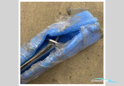 Uttern 5500 DC Stainless Steel Bow Rail Kit - 870667 Boatequipment 2025, The Netherlands