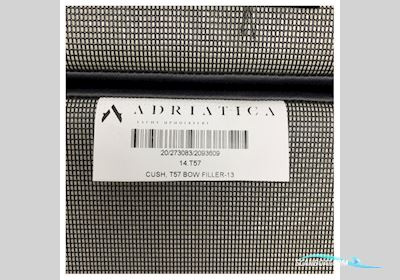 Uttern T57 Bow Filler Cushion Antracite - 2093609 Boatequipment 2025, The Netherlands