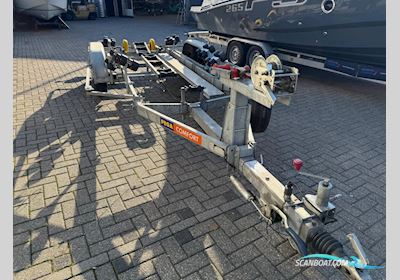 Pega Tandemasser rollen Boattrailer 2011, The Netherlands