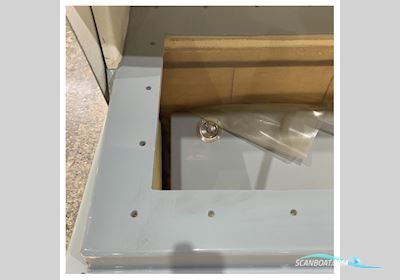 Alphatron Flybridge GRP Bridge Navigation Console with Cover Grey - L173 x W80 x H108 Bootaccessoires 2025, The Netherlands