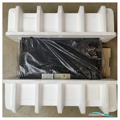 Hatteland JH23T02MMD 23 inch multifunctional marine display Bootaccessoires 2025, The Netherlands