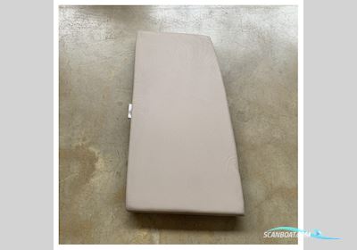 Quicksilver 455 Cabin Starboard Side Berth Mattress Cushion - 2211613 Bootaccessoires 2025, The Netherlands