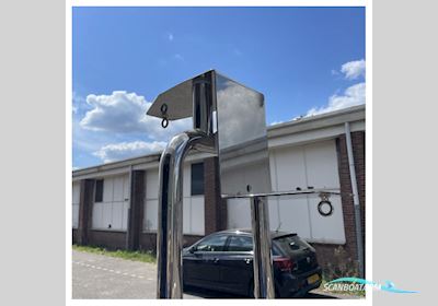 Riva 115 stainless steel light shaft | radar bracket Bootaccessoires 2025, The Netherlands