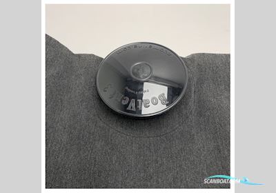 Uttern T70 Black Canvass Bow Cover With Suppor Pole - VK_Utt70EP1 Bootaccessoires 2025, The Netherlands