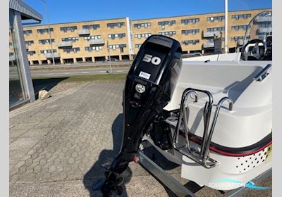 Mercury F50 EFI ELPT (SOLGT) Bootsmotor 2024, Dänemark