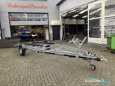 Brenderup 1800sr balk Bootstrailer 2023, Niederlande