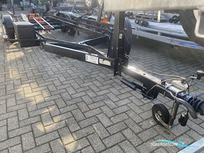 Pega Deluxe 2700 Bootstrailer 2006, Niederlande