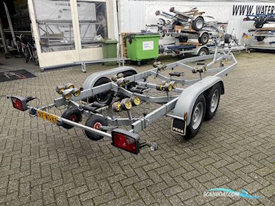 Pega V 2300 Bootstrailer 2022, Niederlande