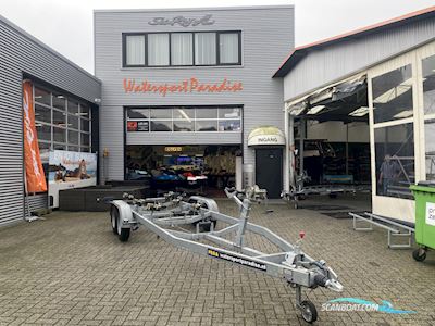 Pega V 2300 Bootstrailer 2022, Niederlande