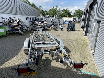 Pega V-liner 3500 Bootstrailer 2021, Niederlande