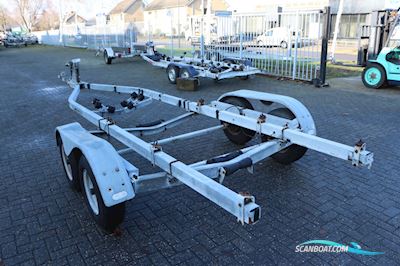 Stallingstrailer 2-asser Bootstrailer 2024, Niederlande