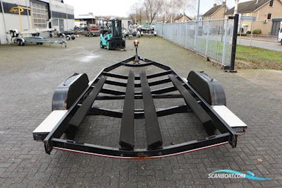 Stallingstrailer Heritage 2-asser stallingstrailer zwart coating Bootstrailer 2024, Niederlande