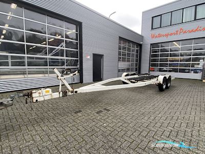 USA trailer Tandemasser geremd Bootstrailer 2024, Niederlande
