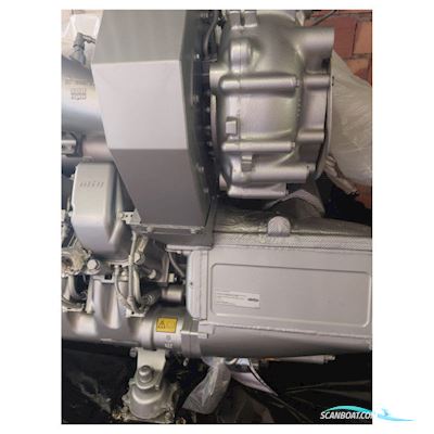 MTU series 4000 16V4000M90 dual engine kit with Kamewa JET propulsion Bootszubehör 2025, Niederlande