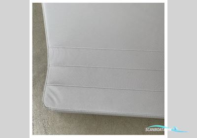 Quicksilver 675 Pilothouse Starboard side Berth Mattress white - 2118166 Bootszubehör 2025, Niederlande