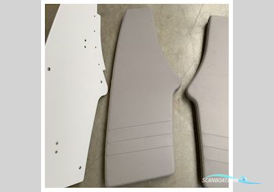 Quicksilver Activ 555 Open Bow Sunlounge Marine Seat Cushion Kit - 879POR031 Bootszubehör 2025, Niederlande